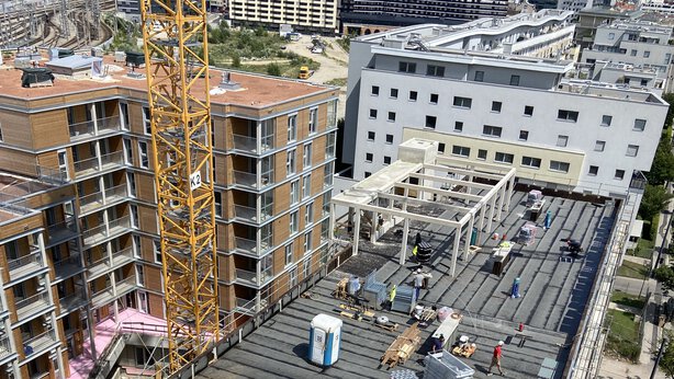 B.R.I.O. Construction site from the outside