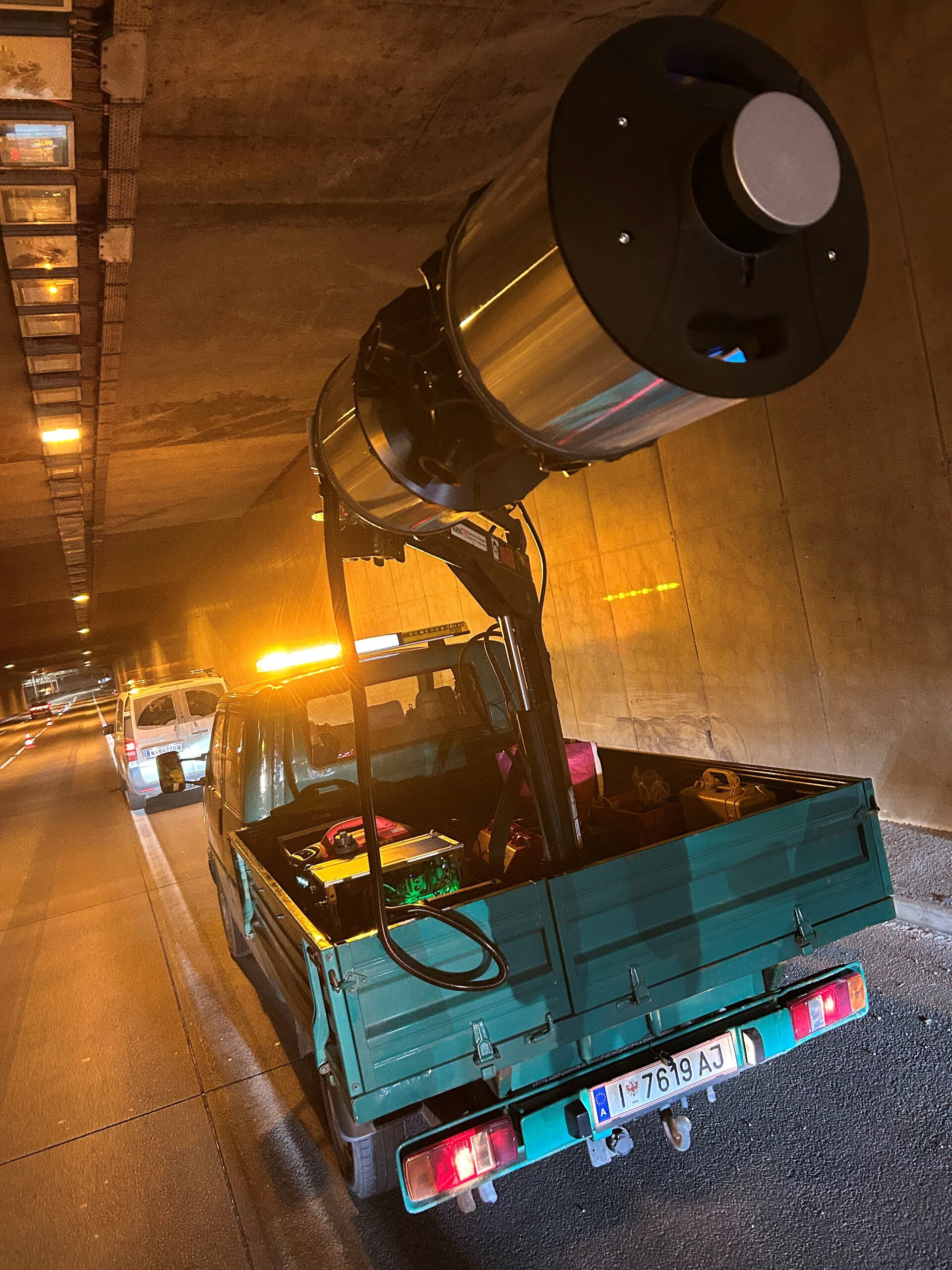 Vermessungsfahrzeug