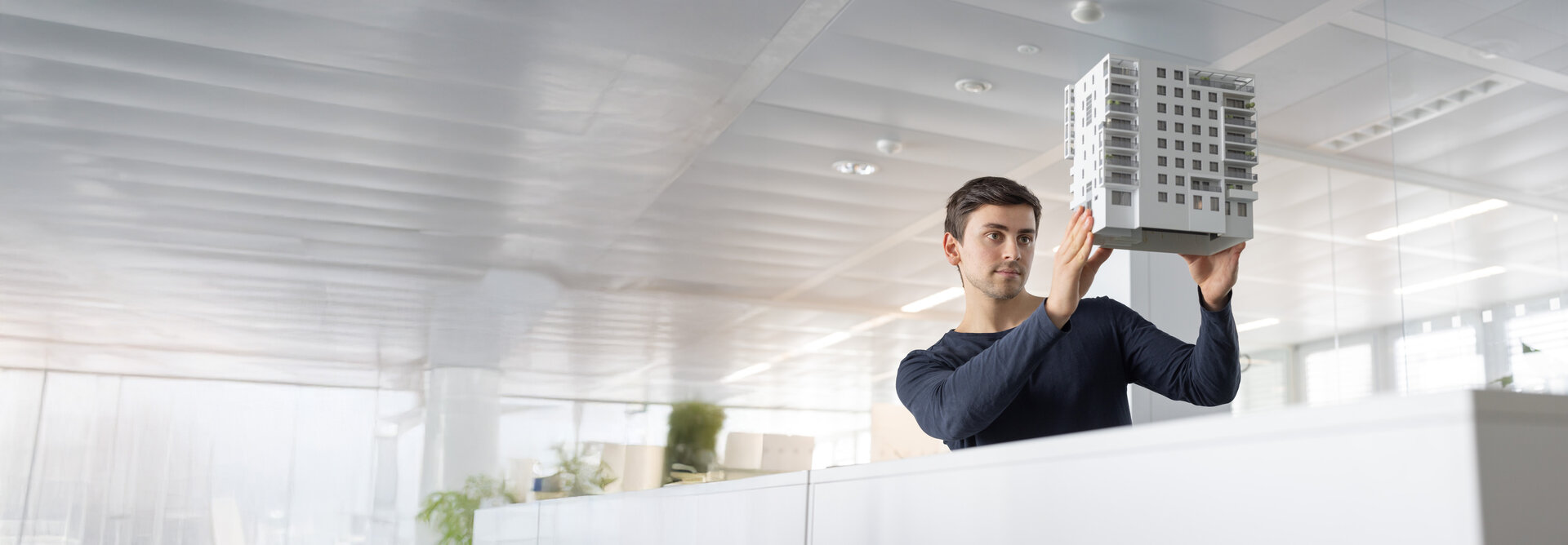 pde employee with model